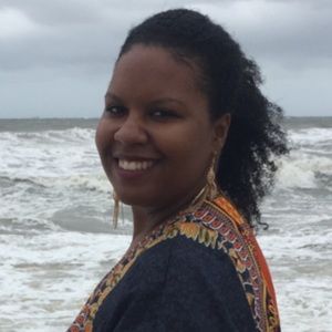 Meet your Posher, Liz